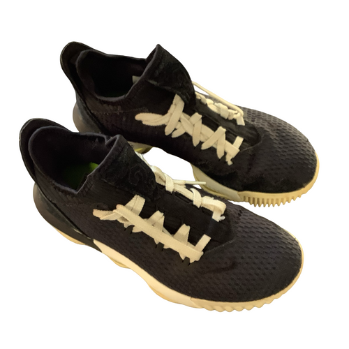 Vist Large View of Product Image Which is Used Nike Basketball Shoes M Black Senior 7.5