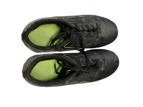 Vist Large View of Product Image Which is Used Lotto Soccer Cleats Black Junior 04