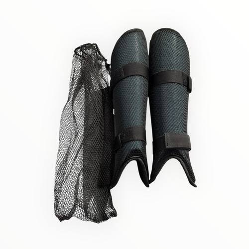 Vist Large View of Product Image Which is Used 4 WINNERS FH Shin Guards Royal Blue 13"