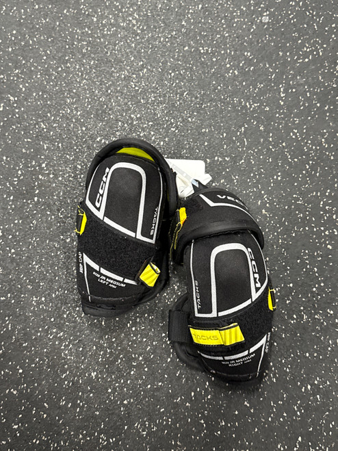 Vist Large View of Product Image Which is Used CCM TACKS VECTOR Junior Elbow Pads MD