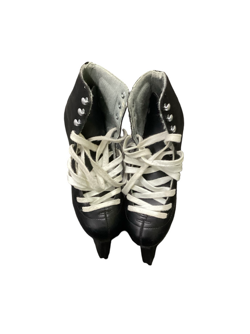 Vist Large View of Product Image Which is Used ROLLER DERBY BOYS SKATE Boys Figure Skate Black Junior 04