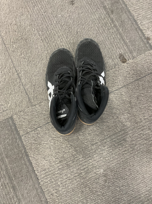 Vist Large View of Product Image Which is Used Asics Wrestling Shoes Black Senior 7.5