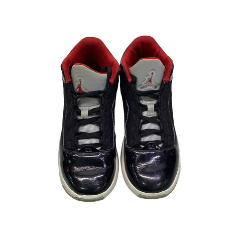 Vist Large View of Product Image Which is Used Jordan AIR JORDAN MAX Basketball Shoes Y Black Junior 05.5