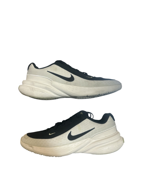 Vist Large View of Product Image Which is Used Jordan JUMPMAN Basketball Shoes M Black And White Senior 12