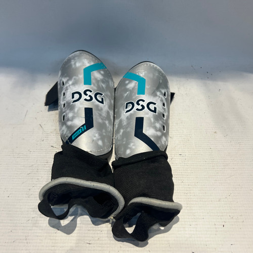 Vist Large View of Product Image Which is Used Soccer Shin Guards Youth Grey LG