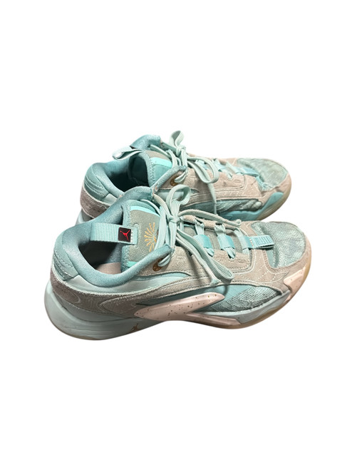 Vist Large View of Product Image Which is Used Jordan Basketball Shoes Y Turquoise Youth 07.0