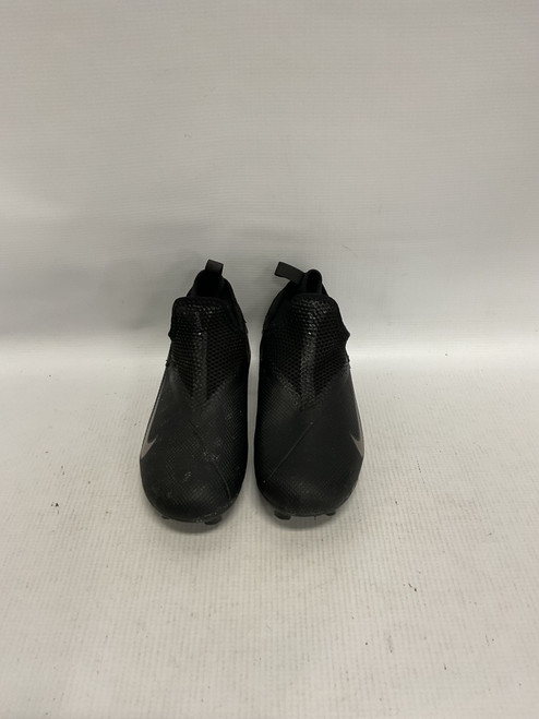 Vist Large View of Product Image Which is Used Nike Soccer Cleats Black Junior 01.5