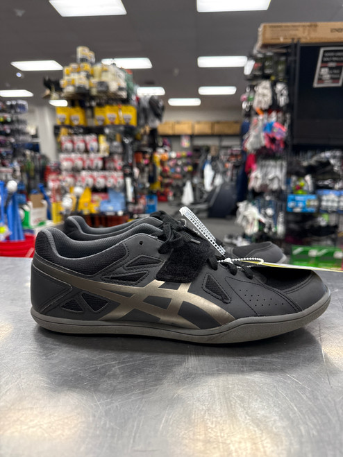 Vist Large View of Product Image Which is Used Asics HYPER THROW 3 Track & Field Cleats Adult Black Senior 9.5