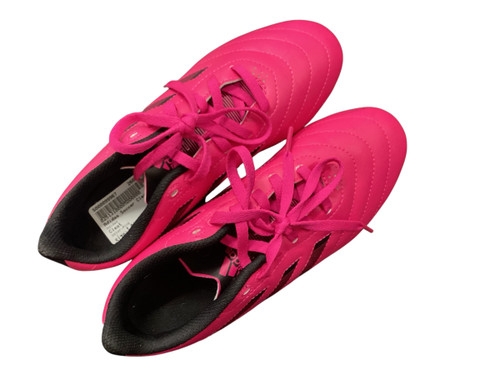 Vist Large View of Product Image Which is Used Adidas Soccer Cleats Pink Junior 04