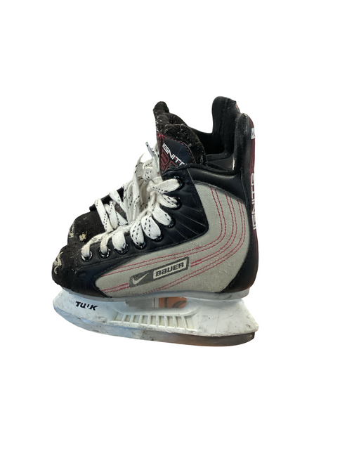 Vist Large View of Product Image Which is Used Bauer IGNITE 22 Youth Hockey Skate Youth 11.0