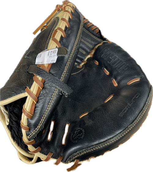 Vist Large View of Product Image Which is Used Mizuno GXC95Y3 BB/SB Catchers RH Throw Black 33"