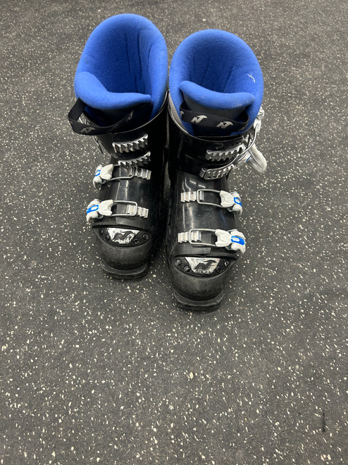 Vist Large View of Product Image Which is Used Nordica GP TJ Boys DH Ski Boot Black 235 MP - J05.5 - W06.5