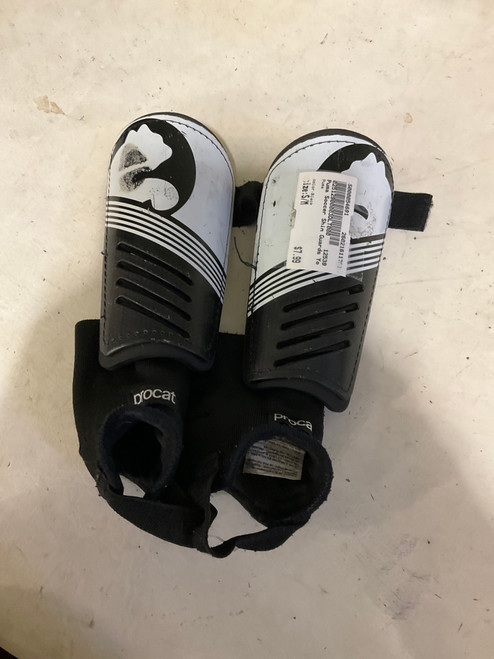Vist Large View of Product Image Which is Used Puma Soccer Shin Guards Youth Black S/M