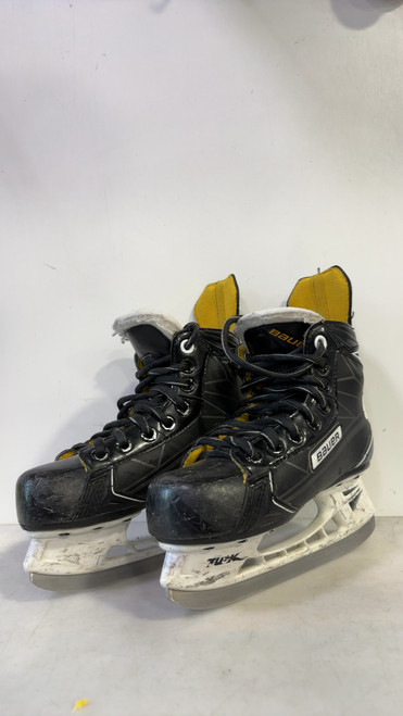 Vist Large View of Product Image Which is Used Bauer SUP  160 Youth Hockey Skate Youth 13.0