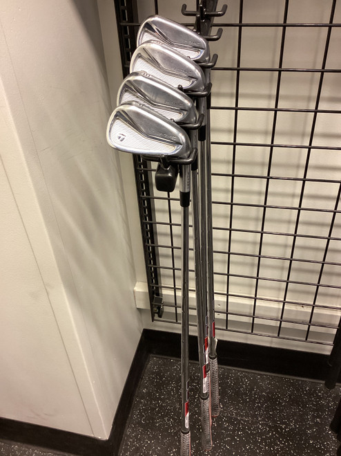 Vist Large View of Product Image Which is Used Taylormade P.7MC Mens Iron Set RH 7I-PW