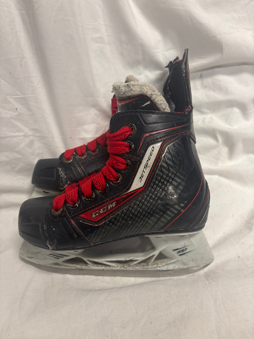 Vist Large View of Product Image Which is Used CCM JETSPEED Junior Hockey Skate Junior 01