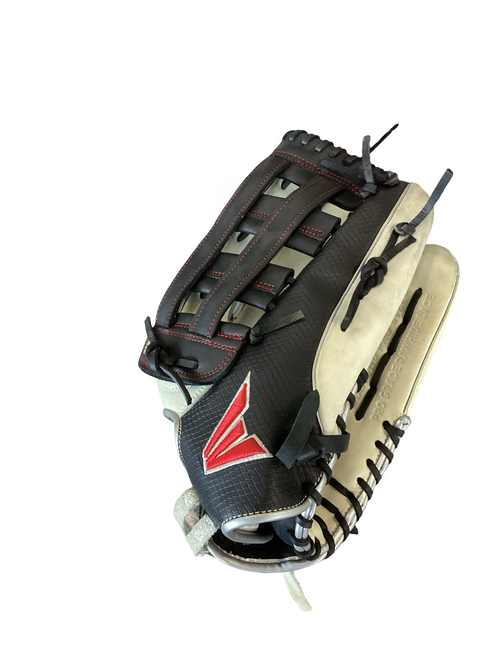 Vist Large View of Product Image Which is Used Easton TOURNAMENT ELITE RH Throw Fastpitch Gloves Black And White 15"