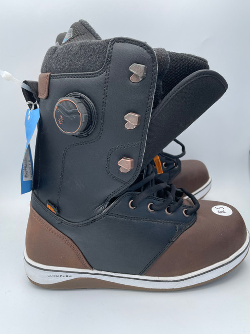 Vist Large View of Product Image Which is Used Vans IMPLANT Mens Snowboard Boots Black Senior 8.5
