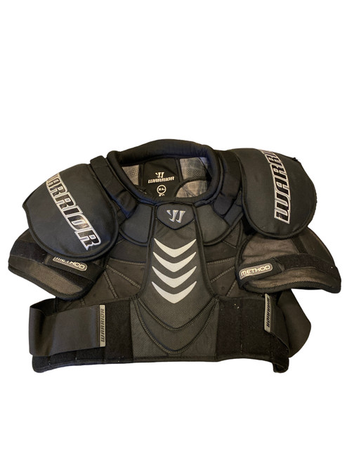 Vist Large View of Product Image Which is Used Warrior METHOD Lacrosse Shoulder Pads Black XL