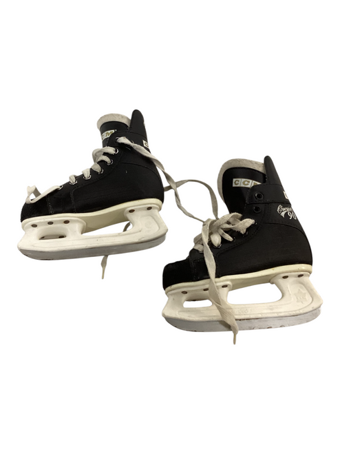 Vist Large View of Product Image Which is Used CCM CHAMPION CCM Junior Hockey Skate Junior 01
