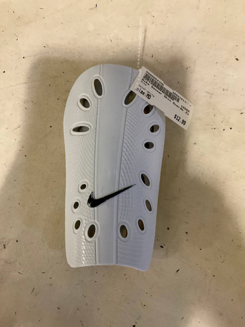 Vist Large View of Product Image Which is Used Nike Soccer Shin Guards Junior White MD