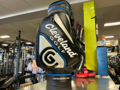 Vist Large View of Product Image Which is Used Cleveland TOUR STAFF BAG Mens Stand Bag None