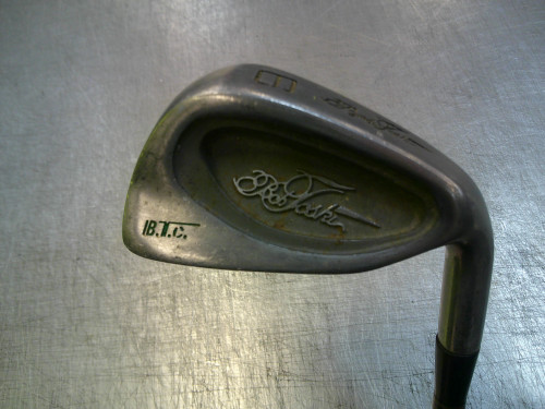 Vist Large View of Product Image Which is Used Bob Toski IB Mens Individual Iron RH 6 Iron