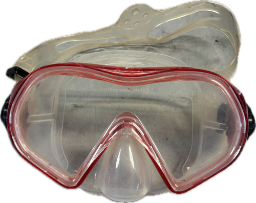 Vist Large View of Product Image Which is Used Speedo DIVE Underwater Mask Red