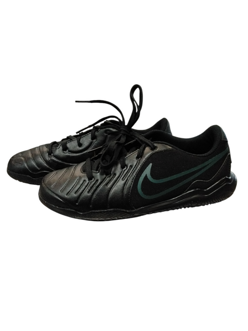 Vist Large View of Product Image Which is Used Nike TIEMPO Soccer Indoor Shoes Black Junior 04