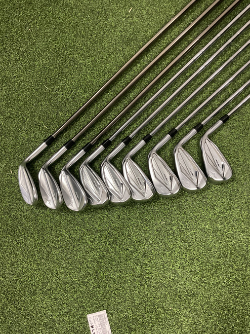 Vist Large View of Product Image Which is Used Mizuno JPX 923 HOT METAL Mens Iron Set RH 5I-SW