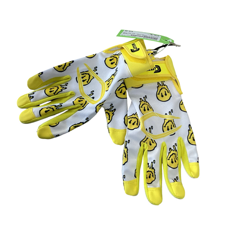 Vist Large View of Product Image Which is Used Cutters GAME DAY BLK YTH L/XL FB Gloves White XL