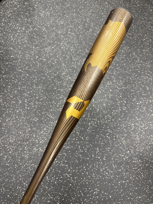 Vist Large View of Product Image Which is Used Demarini VOODOO 2024 BBCOR High School -3 Bat 33/30