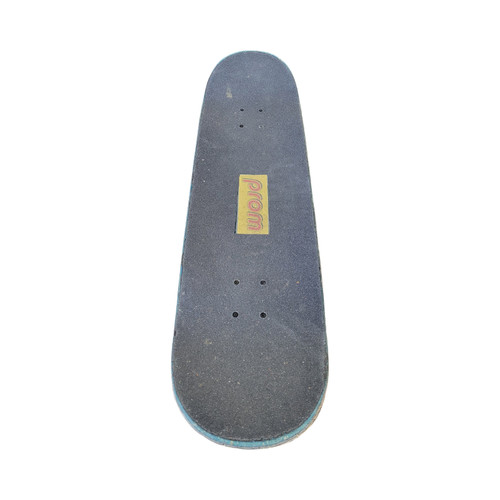 Vist Large View of Product Image Which is Used Globe G2 FLAMES WITH INDEPENDENT TRUCKS Complete Skateboard None 8 3/4"