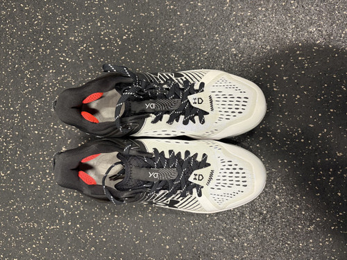 Vist Large View of Product Image Which is Used Under Armour YARD LOW MT BB/SB Cleats Black Senior 6.5