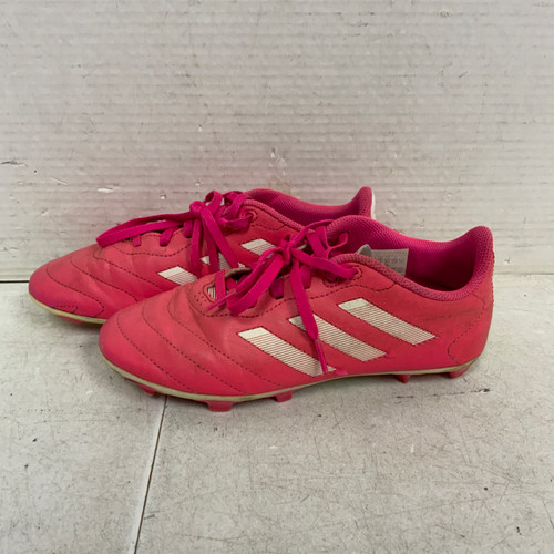 Vist Large View of Product Image Which is Used Adidas Soccer Cleats Pink Junior 04.5
