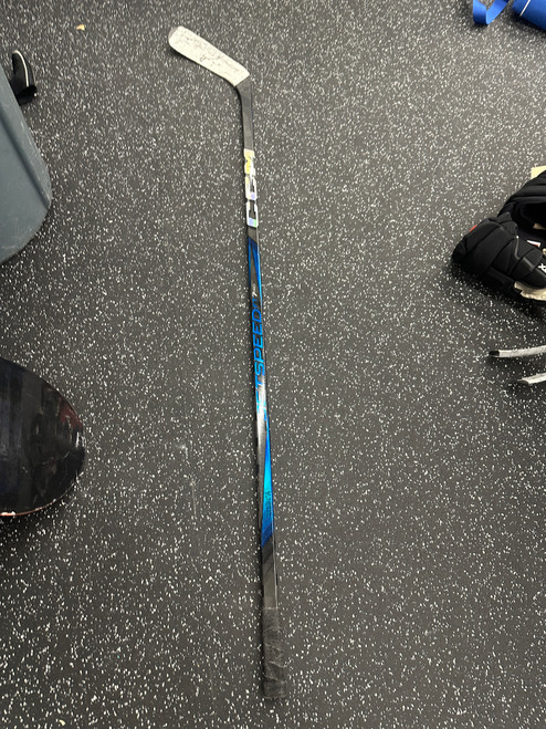 Vist Large View of Product Image Which is Used CCM JETSPEED FT7 PRO Senior One Piece Left 75 Flex