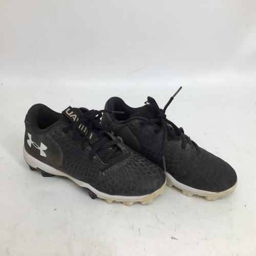 Vist Large View of Product Image Which is Used Under Armour GLYDE 2 JR 2 BB/SB CLEATS BB/SB Cleats Black Junior 02