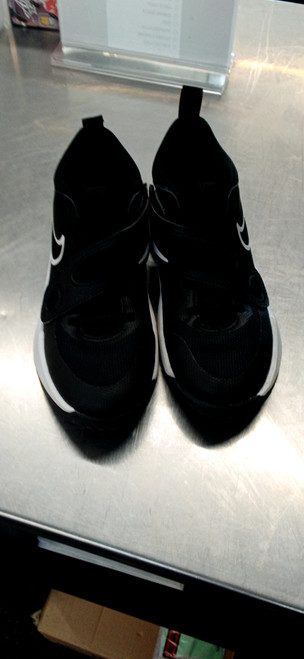 Vist Large View of Product Image Which is Used Nike Basketball Shoes Y Black Junior 03.5