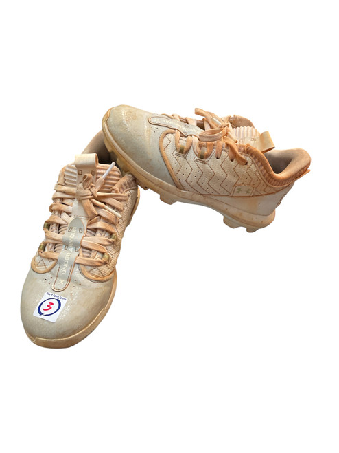 Vist Large View of Product Image Which is Used Under Armour BB CLEAT BB/SB Cleats White Junior 03