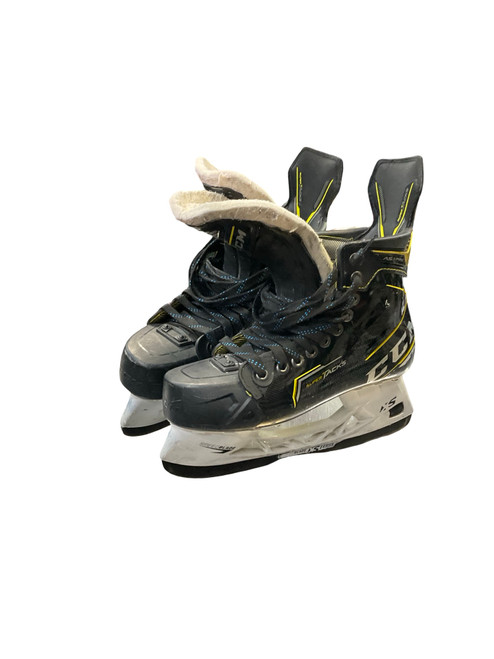 Vist Large View of Product Image Which is Used CCM SUPER TACKS AS3 PRO Senior Hockey Skate Senior 8