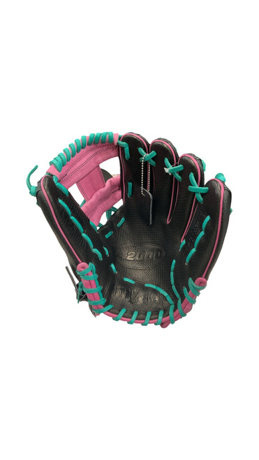 Vist Large View of Product Image Which is Wilson, A2000, a2000 Glove
