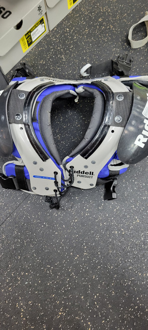 Vist Large View of Product Image Which is Used Riddell PURSUIT XS FB Shoulder Pads Grey XS