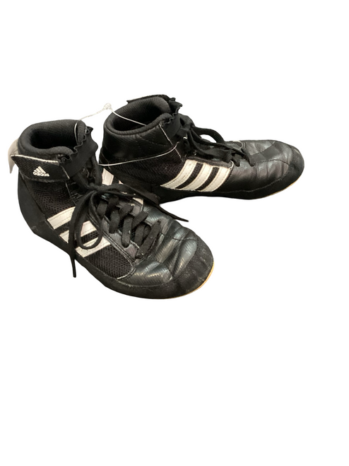 Vist Large View of Product Image Which is Used Adidas Wrestling Shoes Black Junior 01
