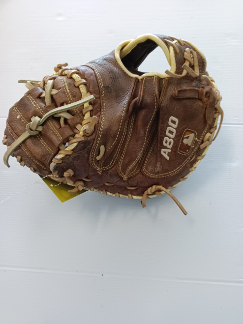 Vist Large View of Product Image Which is Used Wilson A800 BB/SB Catchers RH Throw Brown 34"