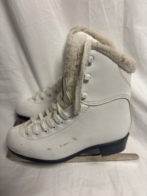 Vist Large View of Product Image Which is Used Jackson SOFTSKATE Girls Figure Skate White Junior 03