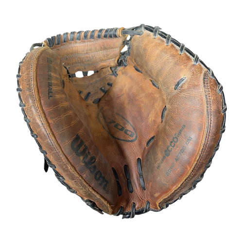 Vist Large View of Product Image Which is Used Wilson A700 Baseball Catchers Right Hand Throw Brown 32 1/2"