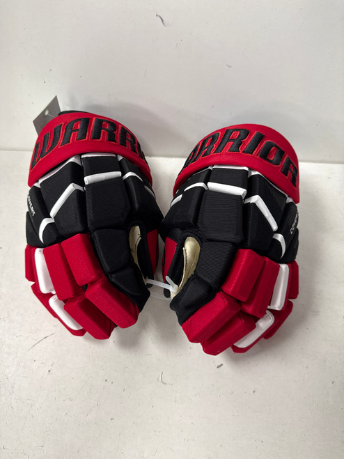 Vist Large View of Product Image Which is Used Warrior COVERT KRYPTO PRO Intermediate Gloves Black And Red 13"