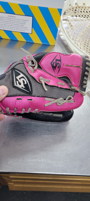 Vist Large View of Product Image Which is Used Louisville Slugger DIVA 11 BB/SB Glove RH Throw Purple 11"