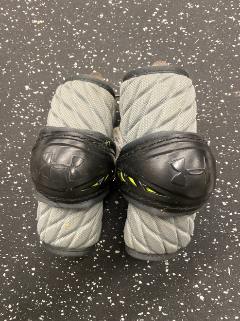 Vist Large View of Product Image Which is Used Under Armour ARM GUARD Lacrosse Arm Pads/Guards Black SM