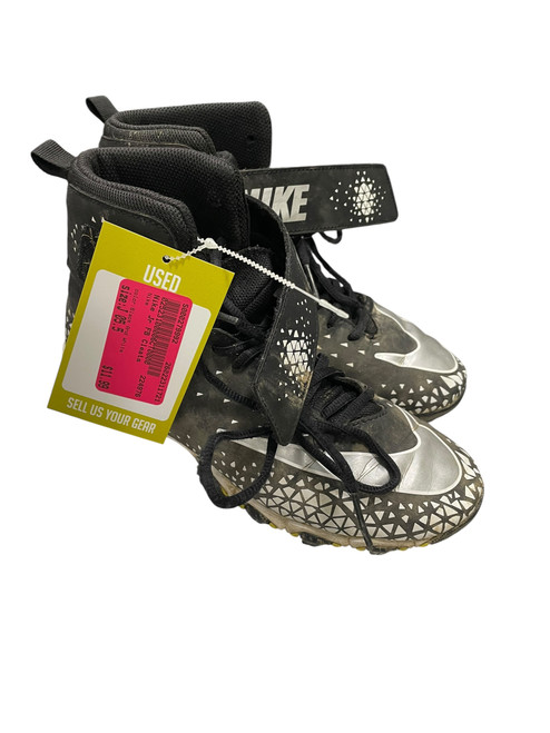 Vist Large View of Product Image Which is Used Nike Jr FB Cleats Black And White Junior 05.5